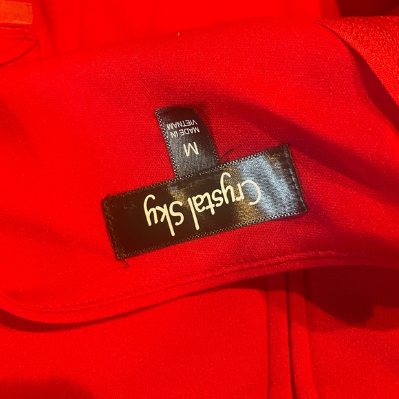 Red one shoulder romper - Picture 3 of 3